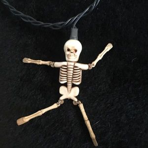 Skeleton string lights